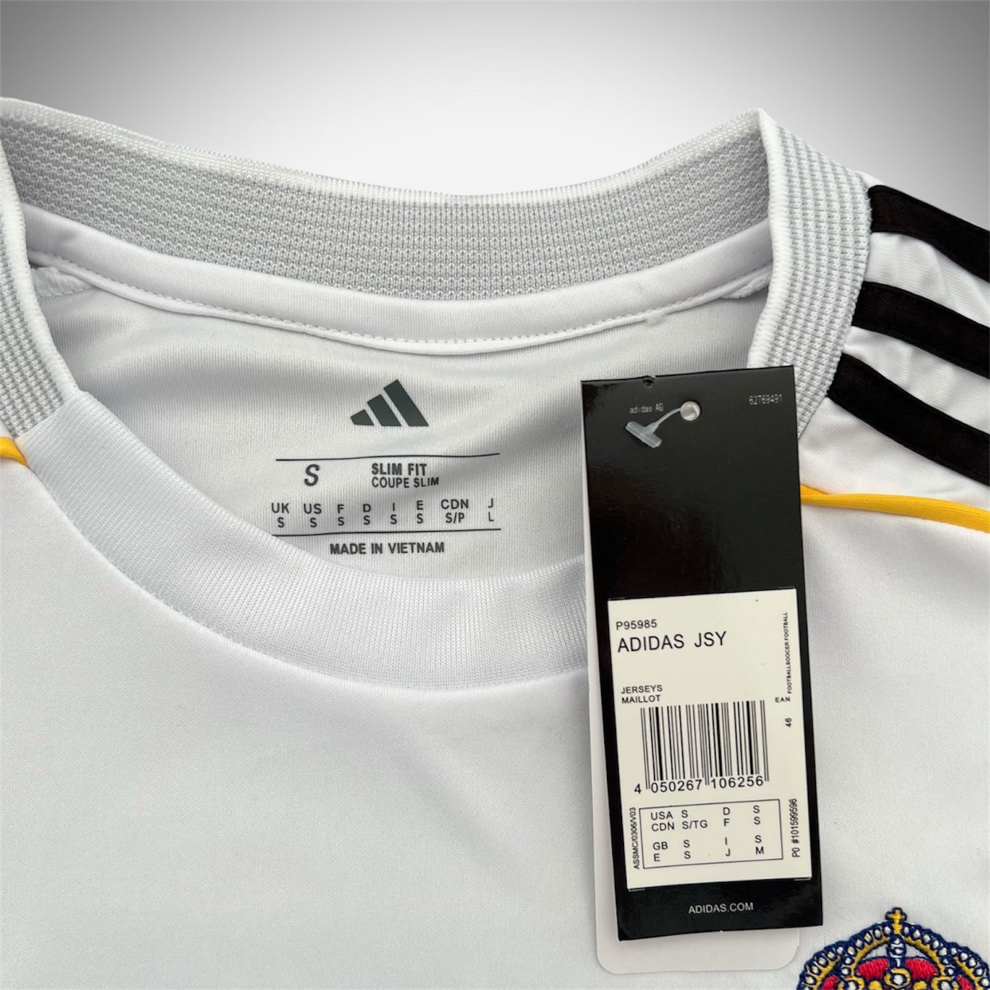 Real Madrid 25/26 - Home